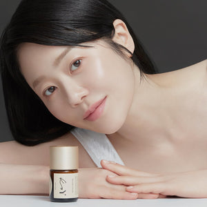 KOY Solid Volume Ampoule with Face Roller Spatula Appliactor - Filling with 71% High-Density Protein Base - Wrinkle Reduction and Elasticity - Unique Texture between Ampoule and Cream , 1.18 Fl.Oz