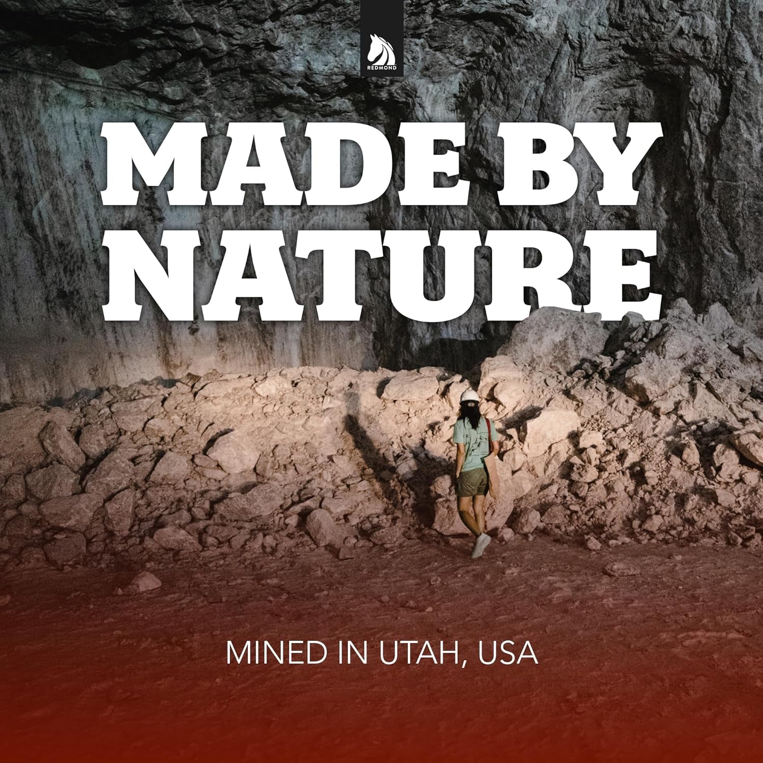 Daily Red Crushed Loose Minerals | Mineral Salt + Electrolyte Supplement for Horses (25LB Refill Bag)